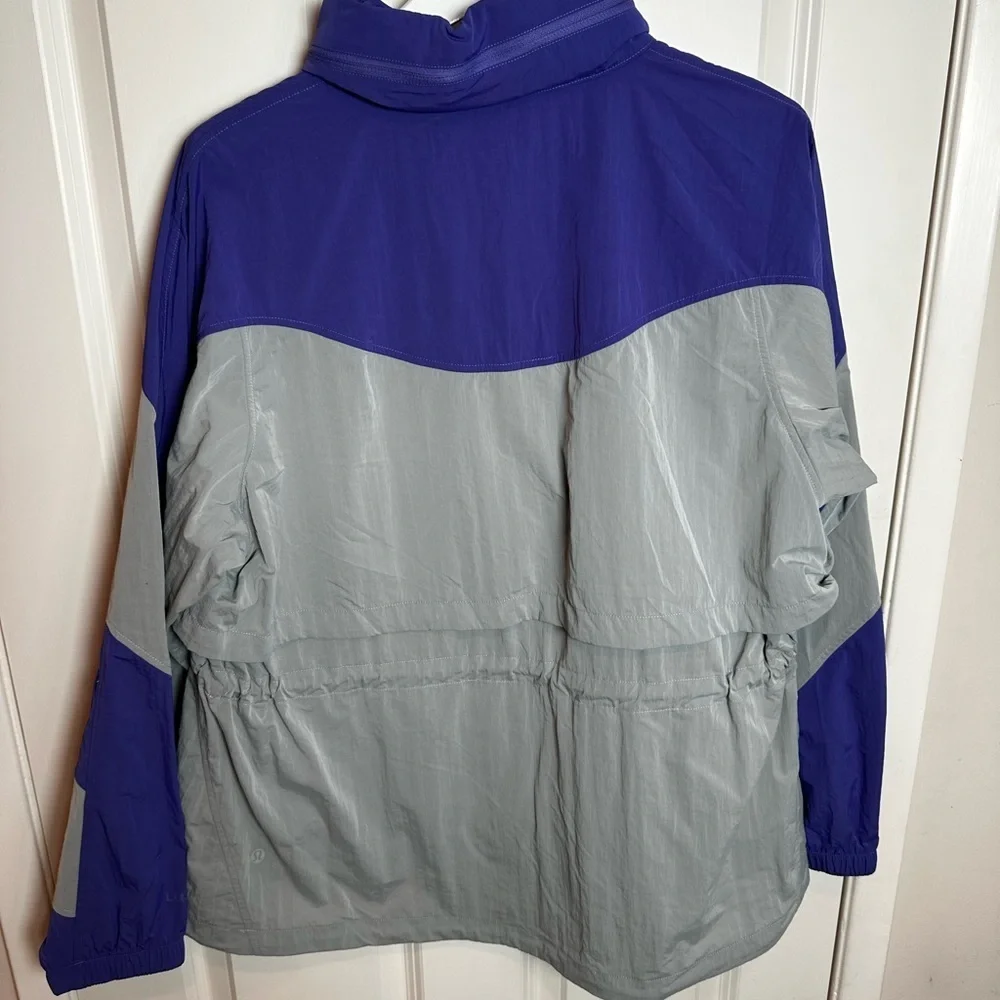 lululemon athletica Women's anorak in purple and Gray